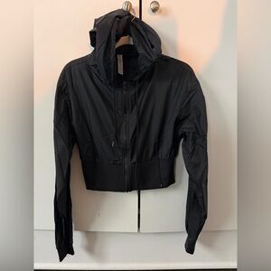 ALO Yoga Ripstop Cropped Jacket